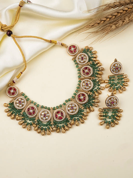 Antique Gold Kundan Bandhai Necklace with Pearl Drops