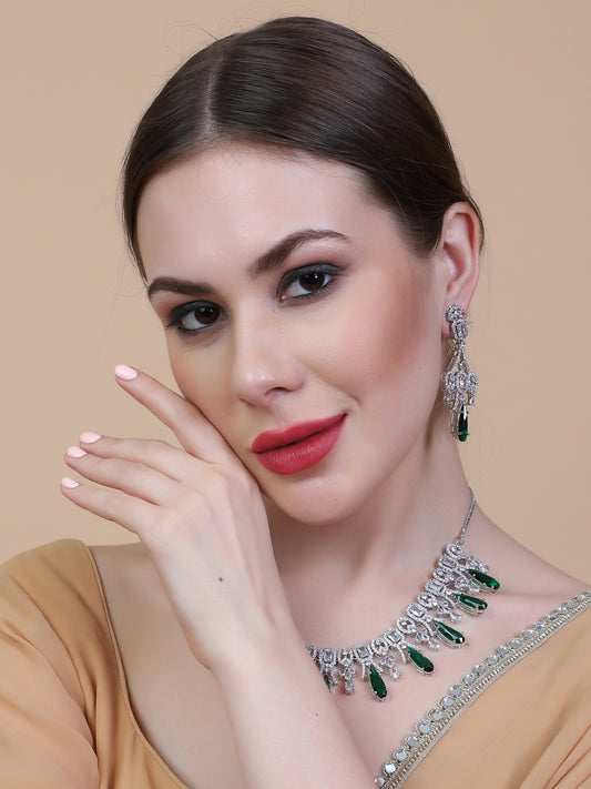 Sparkling Green AD Necklace and Long Earrings Set