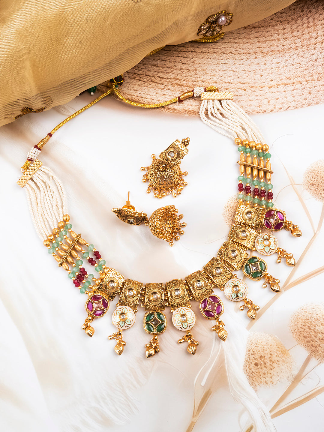 rajwadi jewellery vs kundan jewellery difference