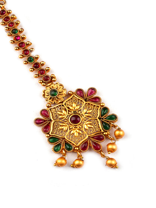 Gold Plated Kemp Maangtika with Traditional Kemp Design